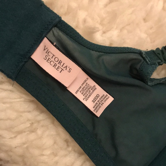 Victoria Secret Bra - Picture 3 of 3